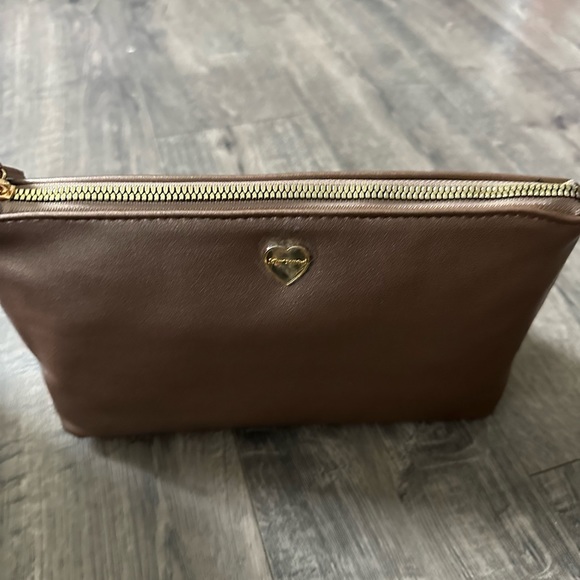 Betsey Johnson 2 piece Rhinestone bow cosmetic bag set - Picture 3 of 4